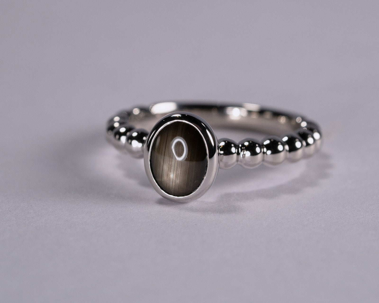 リフォーム後のブラックスターサファイアリング