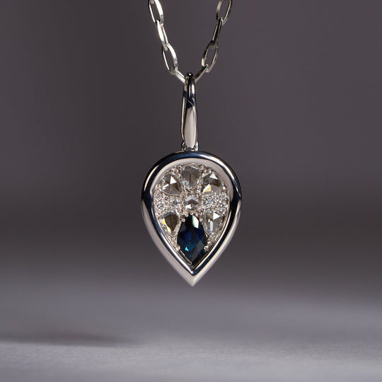 リフォーム後のロンドンブルートパーズネックレス