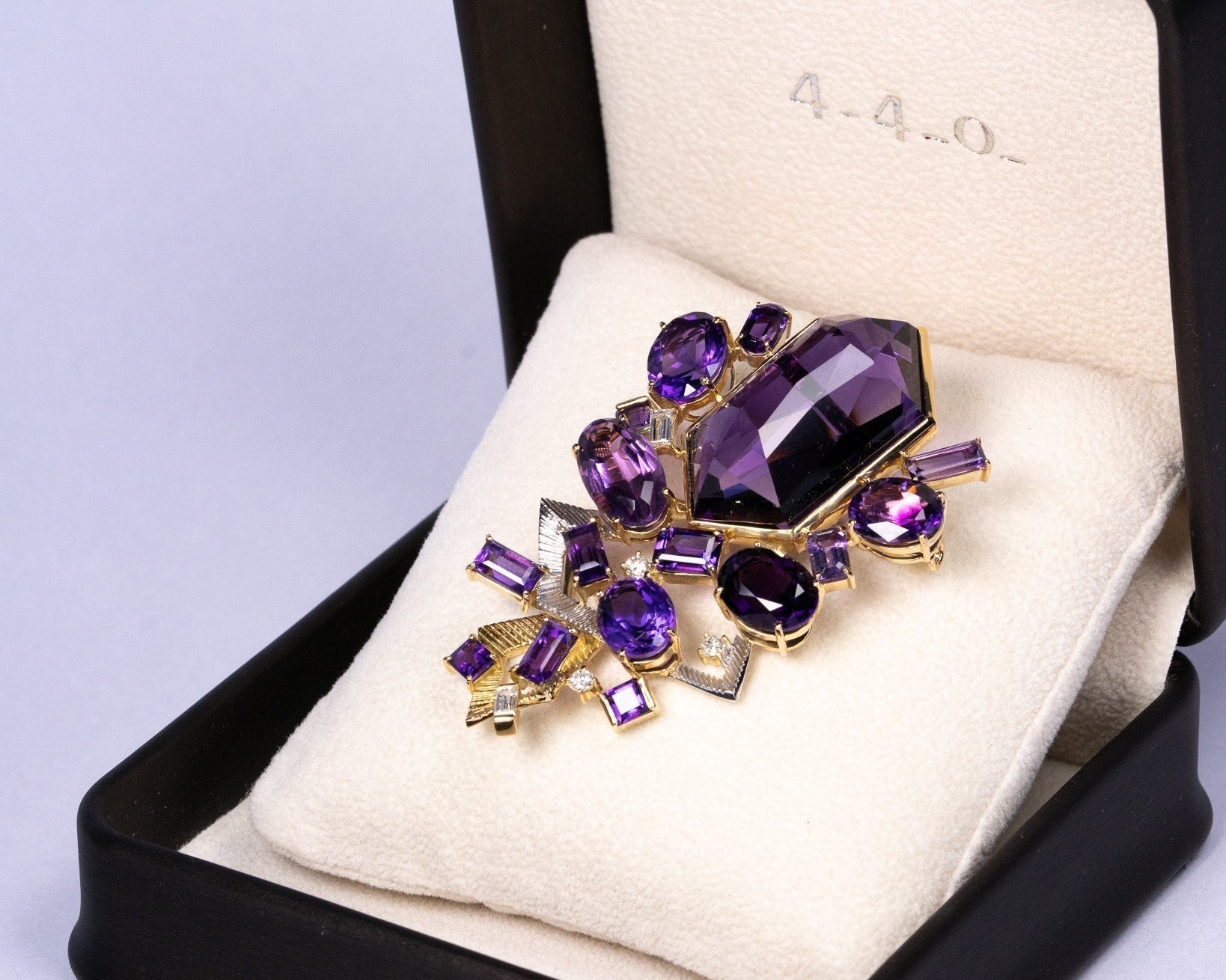 オーダー後のアメシストブローチ兼ペンダント