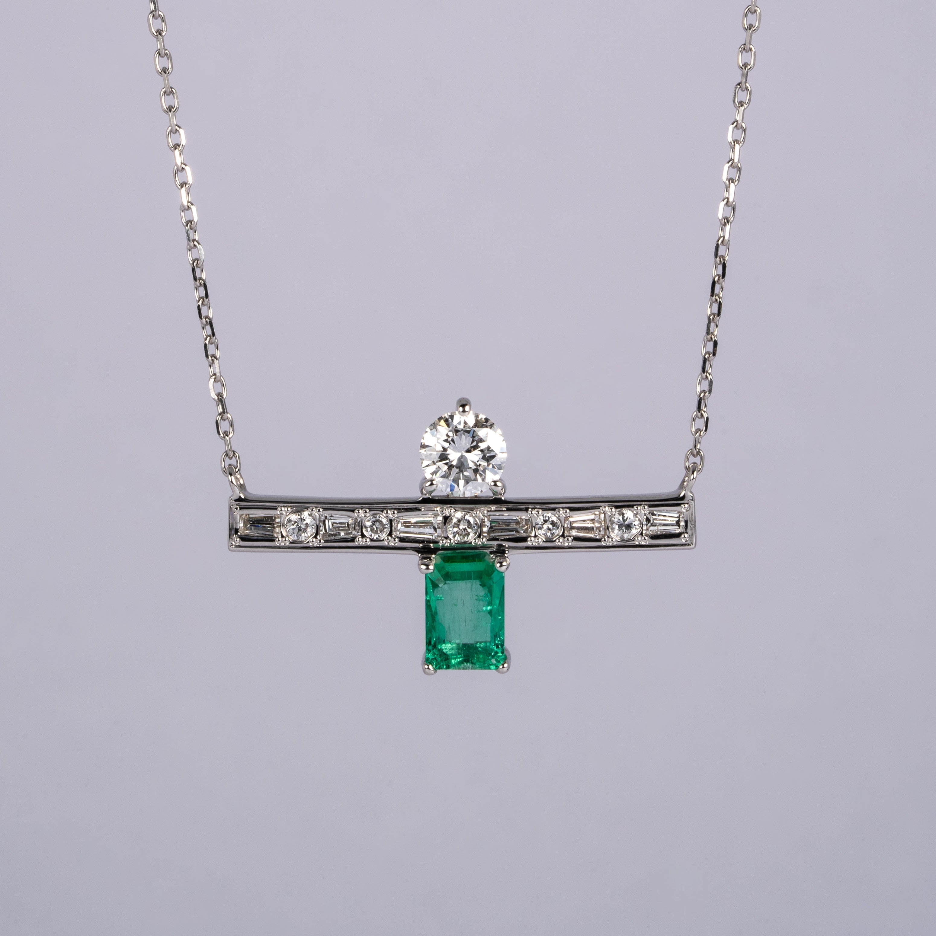 【リフォーム】エメラルドと合成サファイアのネックレス