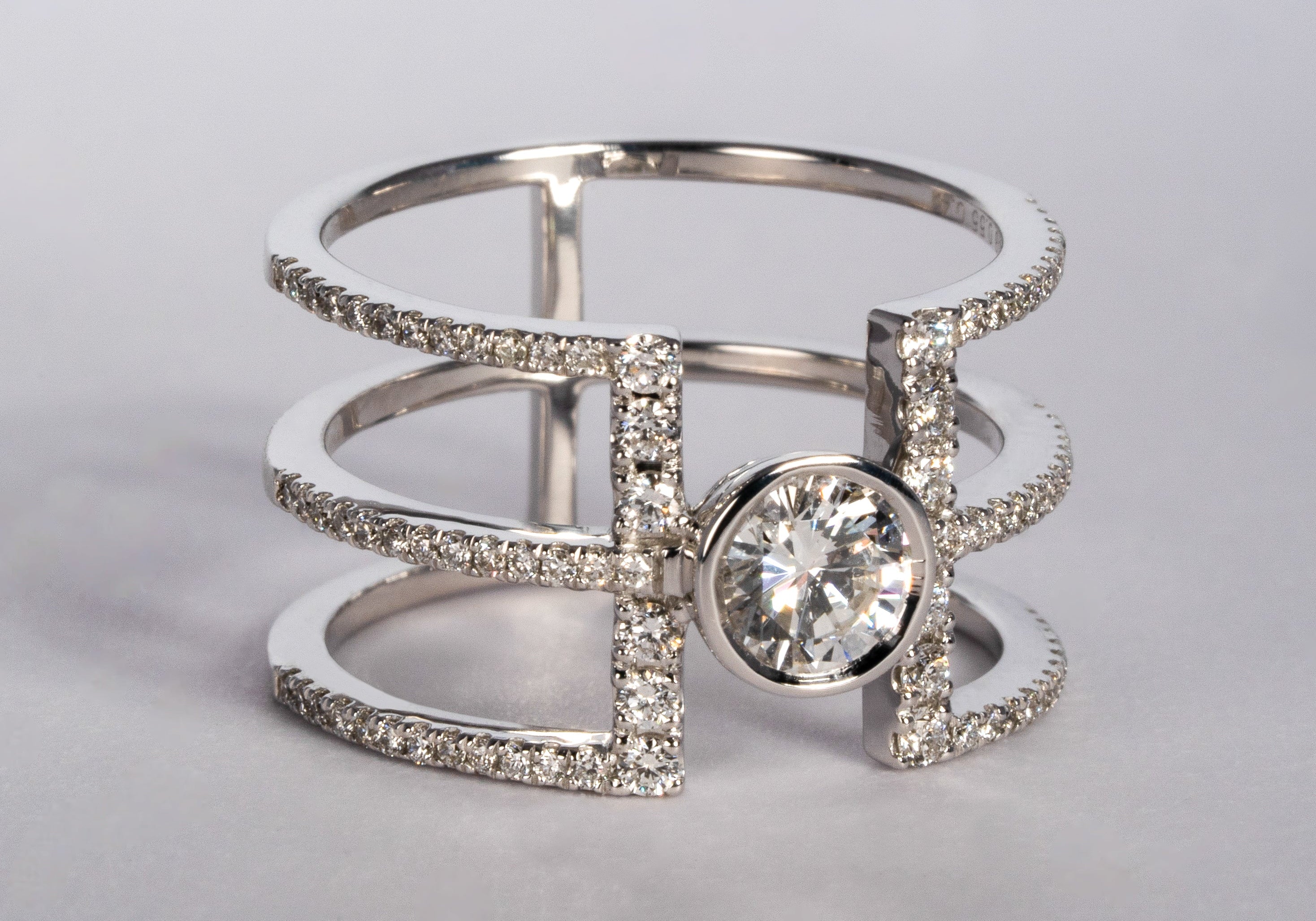 【リフォーム】Art Déco Modernismコレクションから生まれたダイヤモンドの可能性