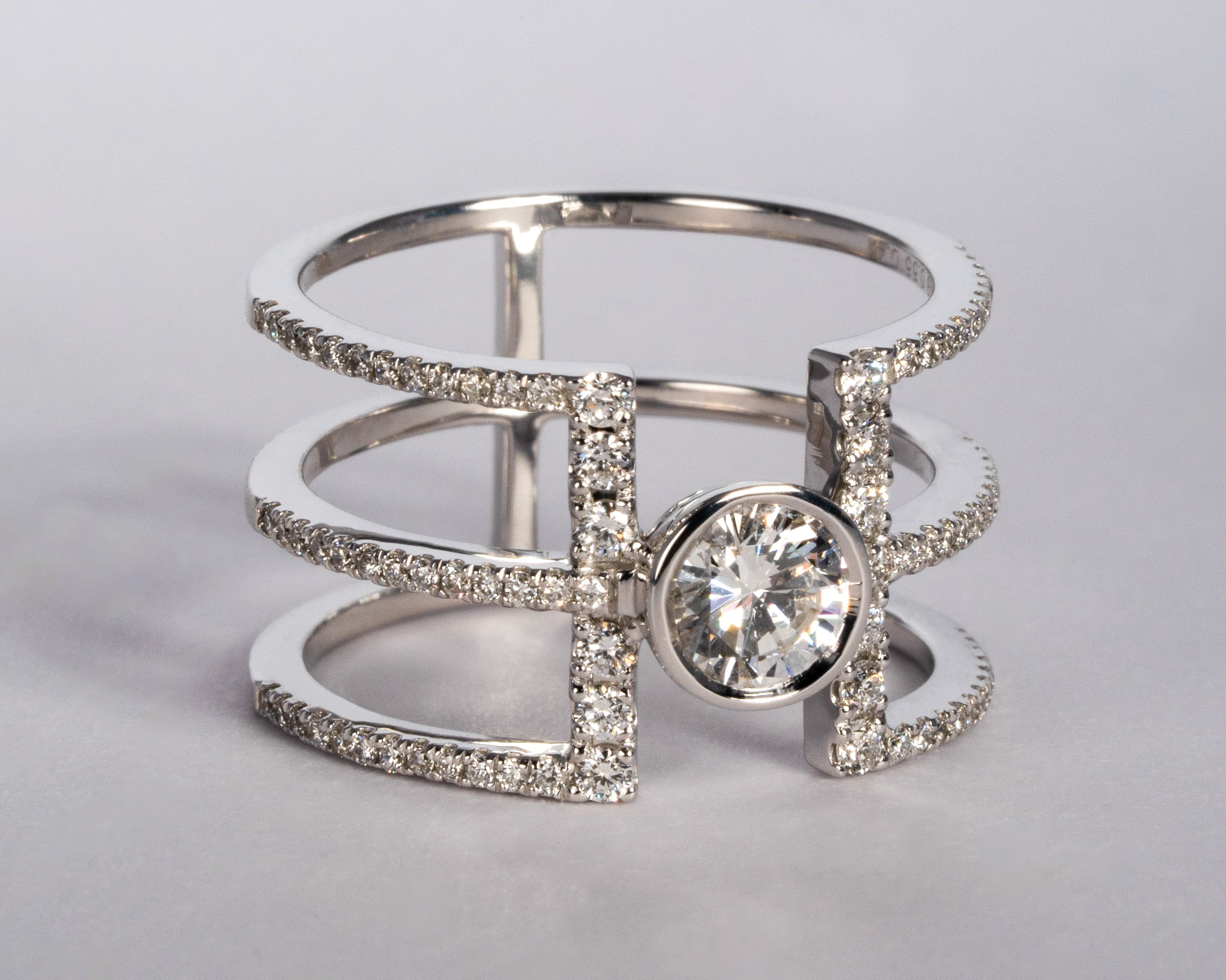 【リフォーム】Art Déco Modernismコレクションから生まれたダイヤモンドの可能性