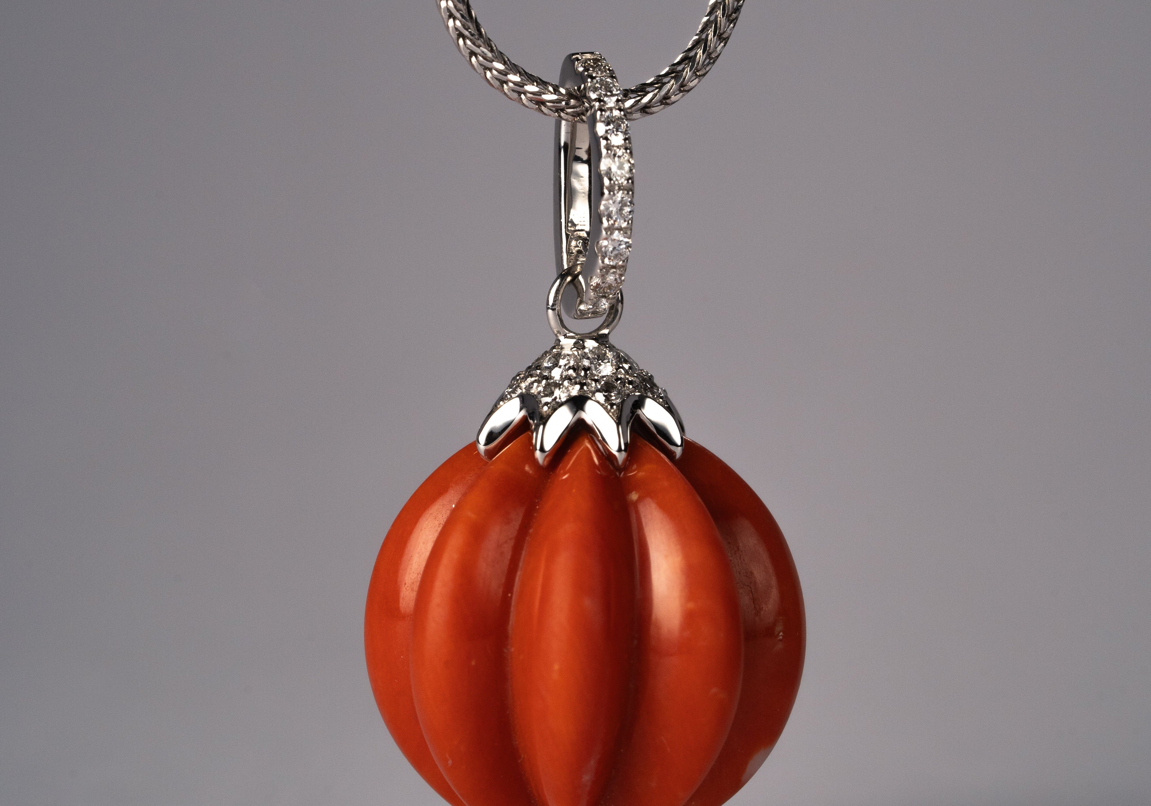 リフォーム後の珊瑚ネックレス