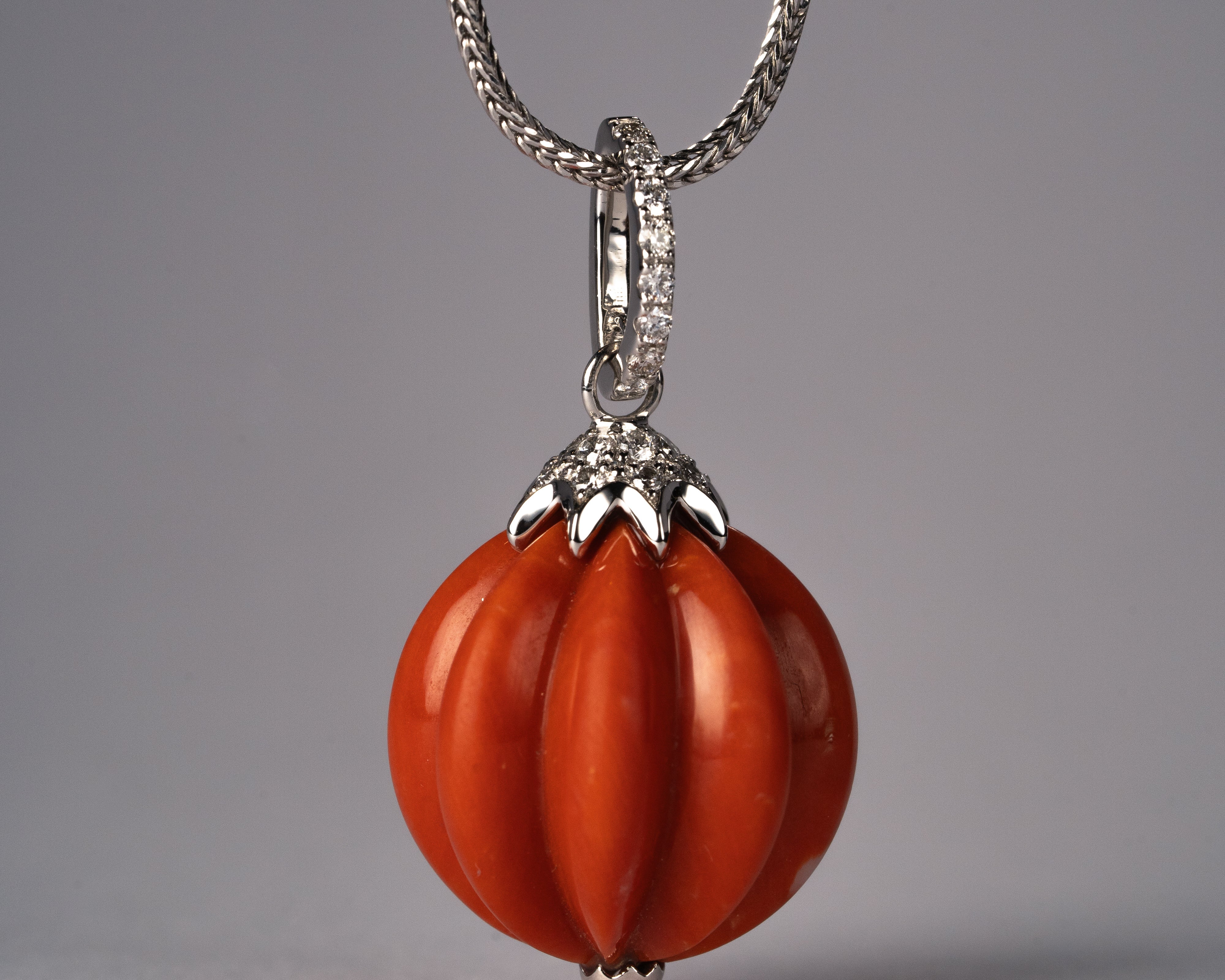 リフォーム後の珊瑚ネックレス