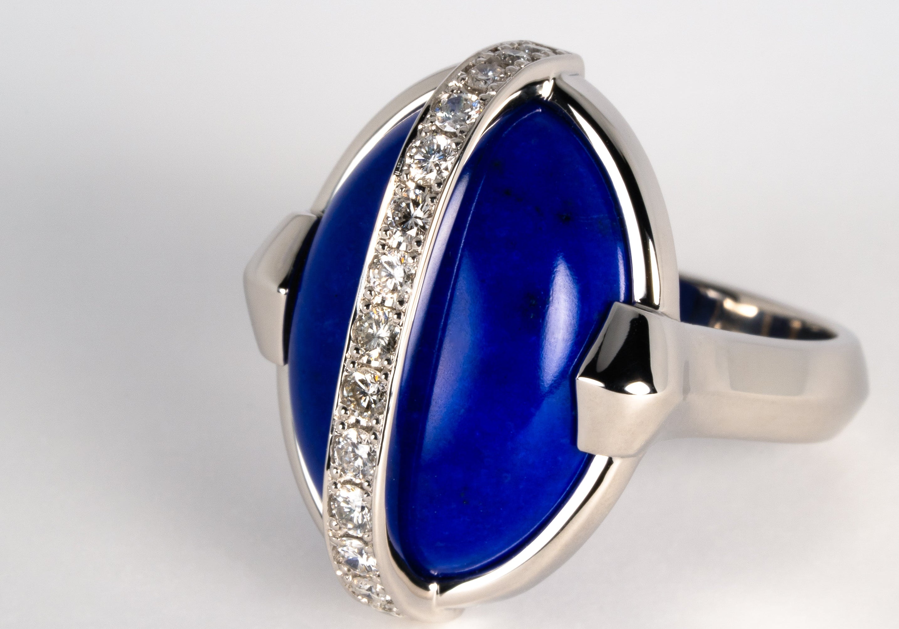 ラピスラズリのリング