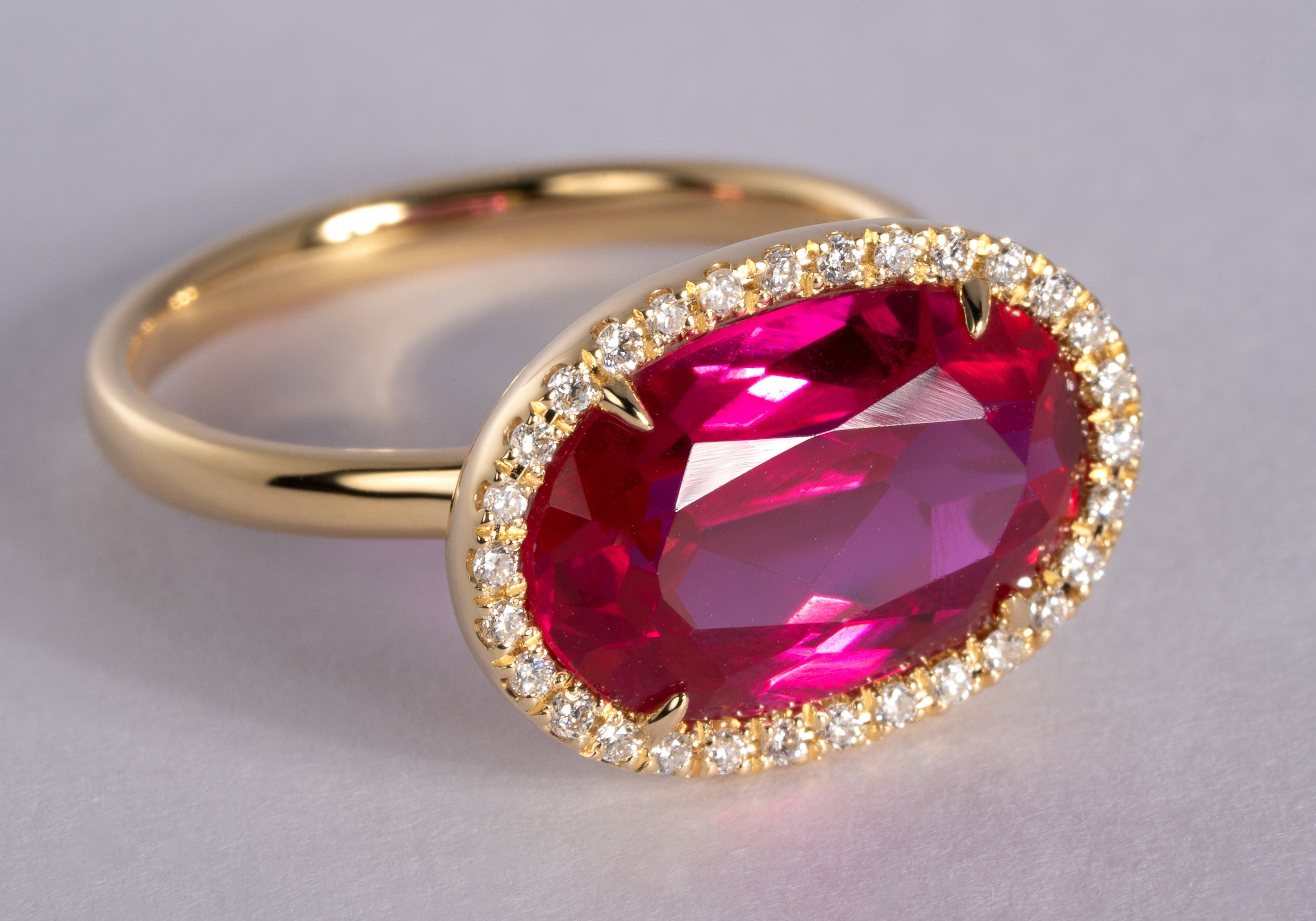 【リフォーム】赤色石のリング