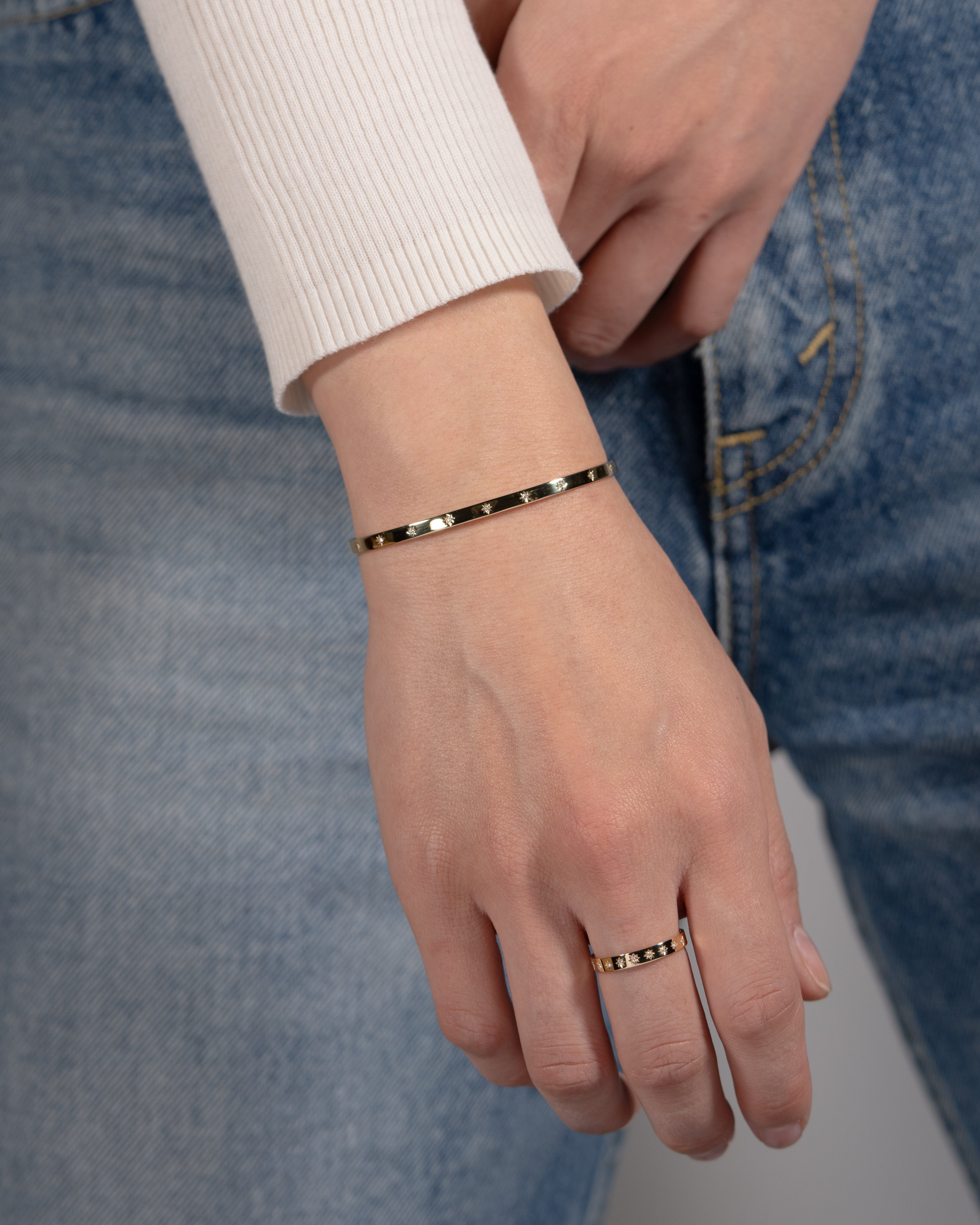 440 Basic Happy バングル スタイリング