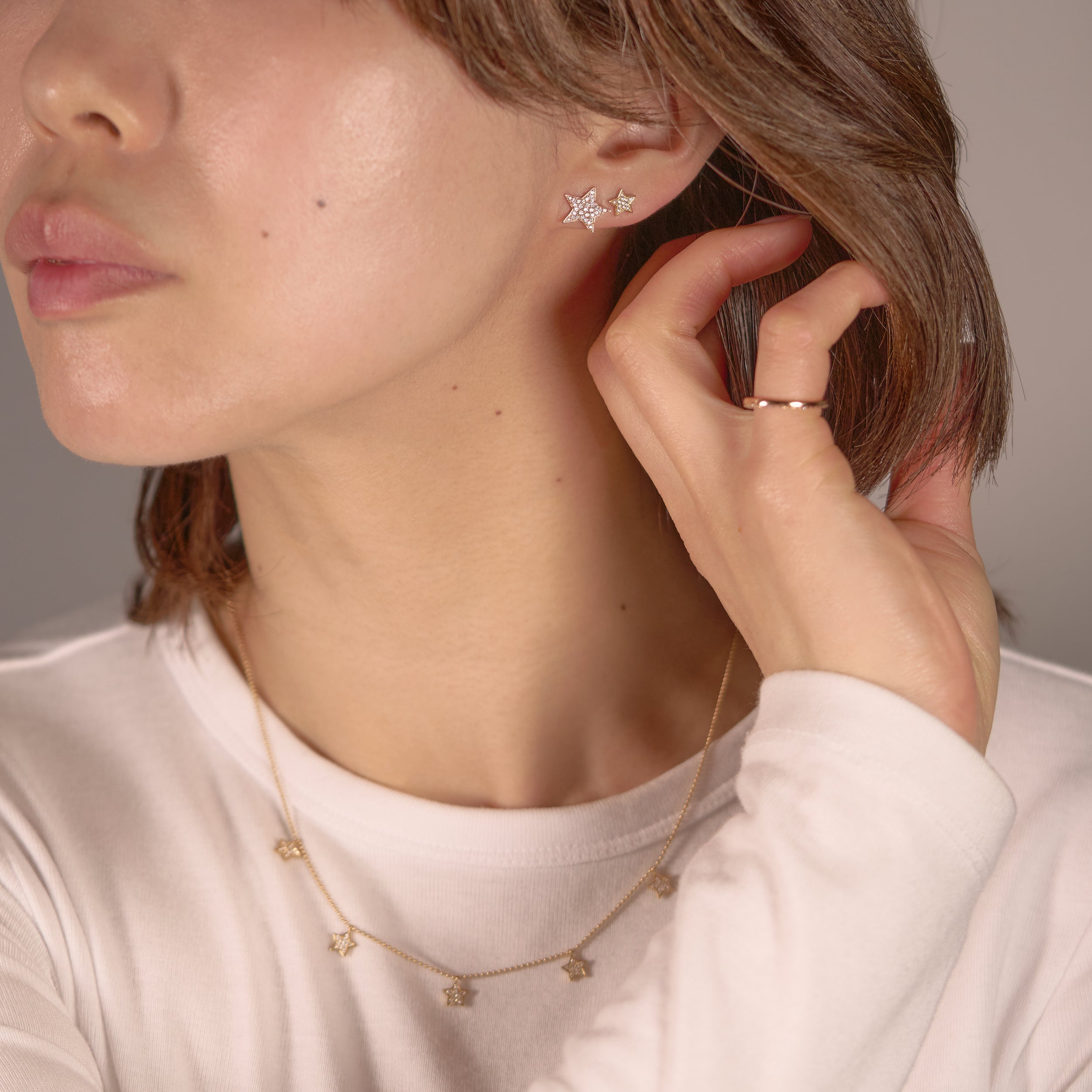 440 Basic Star ダイヤモンド ピアス 着用イメージ4
