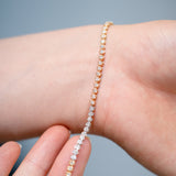 440 Basic 3color ダイヤモンド テニスブレスレット 1ct 着用 別角度