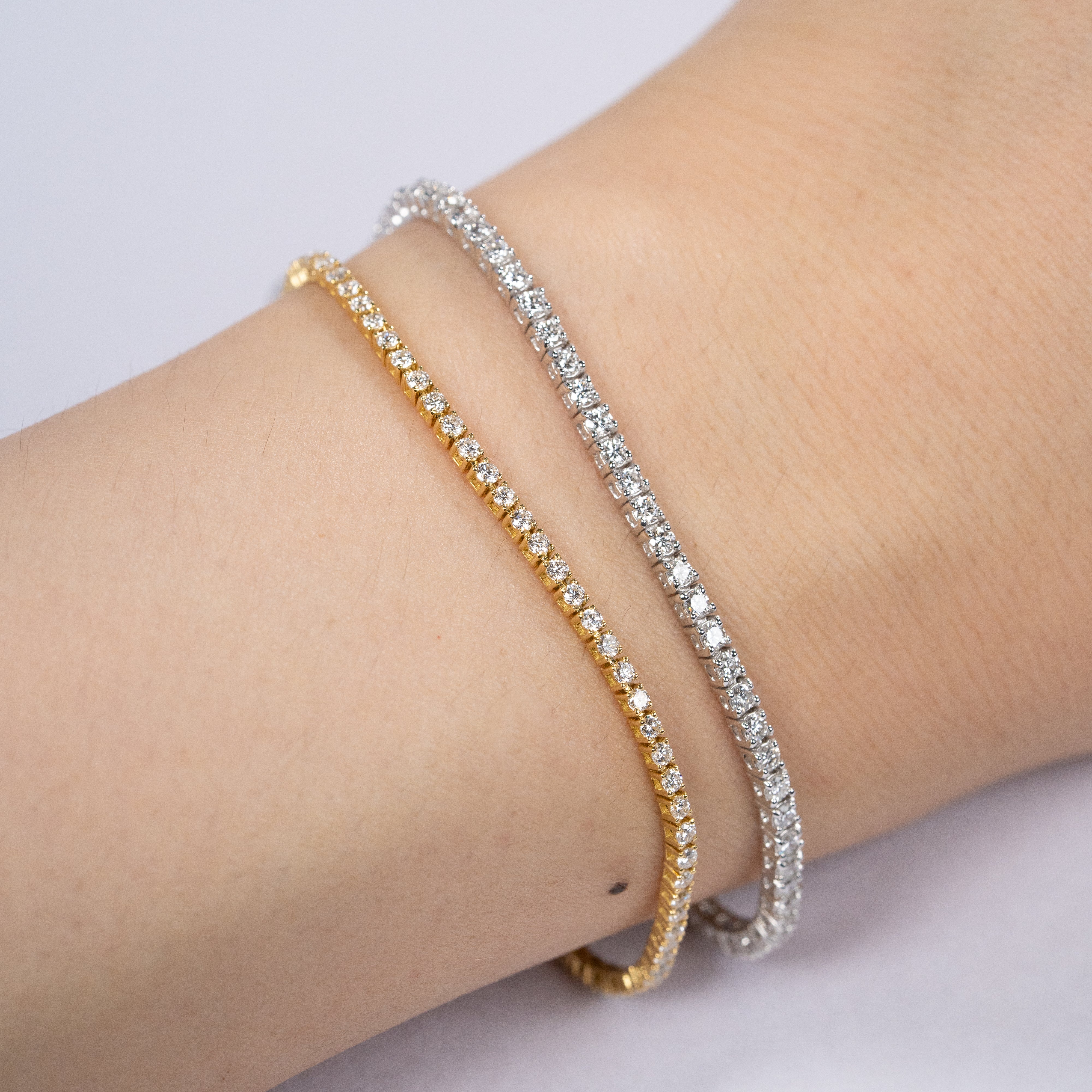 440 Basic Classic ダイヤモンド テニスブレスレット 2ct 着用 イエローゴールド