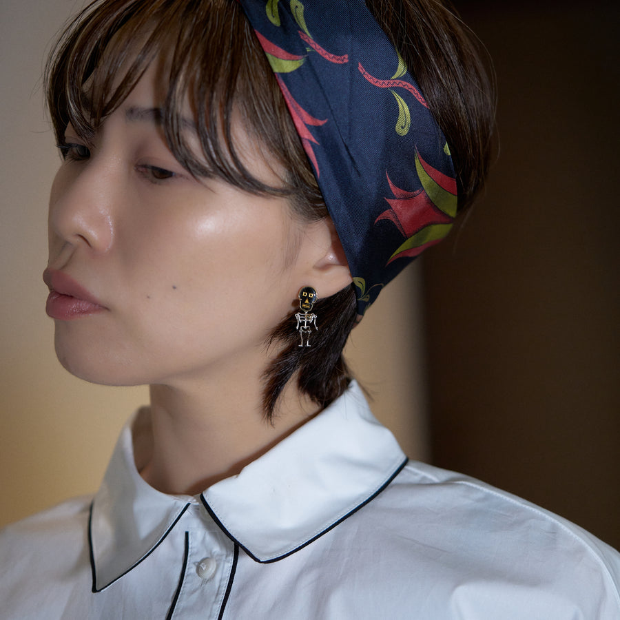 【 ハロウィン限定 】2way ブラックダイヤモンド スカルピアス（ストイック）