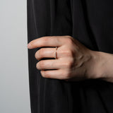 Art Déco Modernism no.20 リング 着用 黒服
