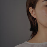 ダイヤモンド スパイク ロングピアス 着用イメージ