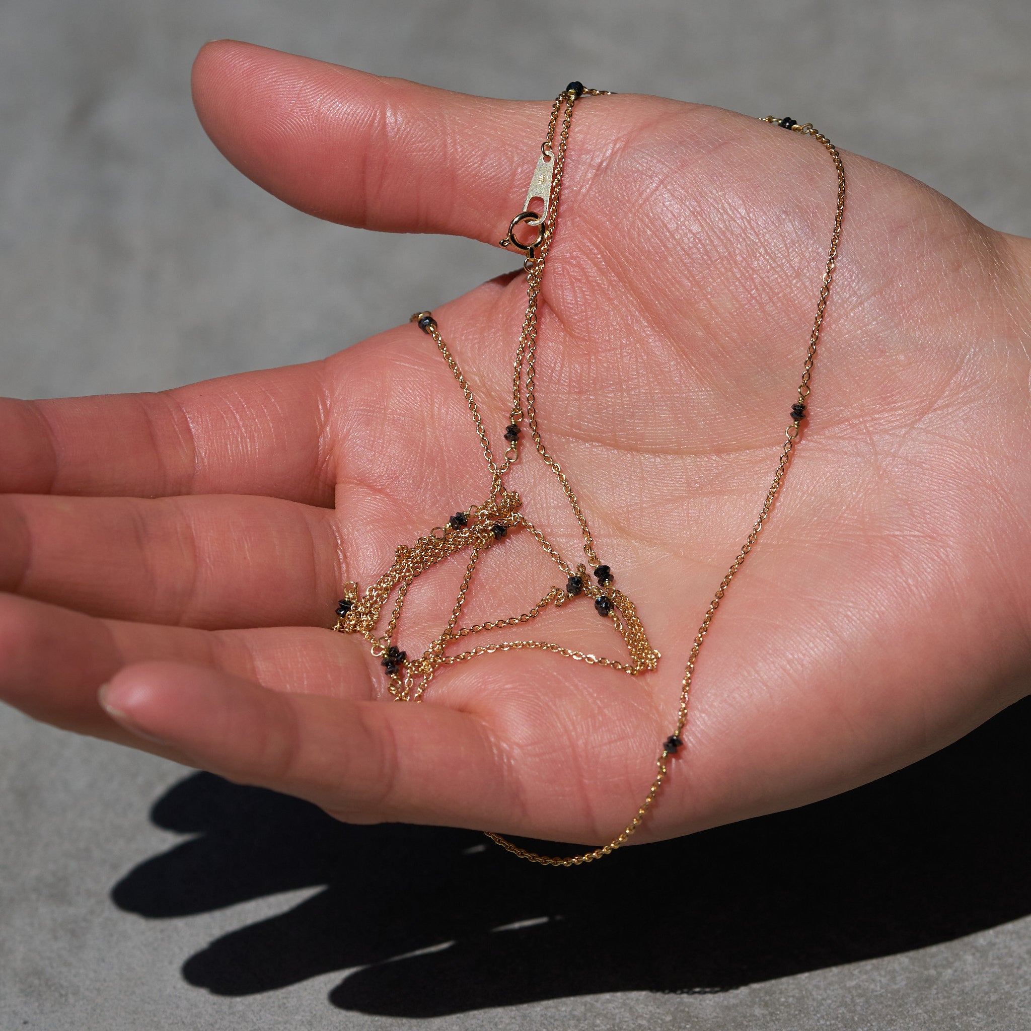 Station Necklace（ステーションネックレス）｜ダイヤ・色石