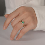 Tutu エメラルド リング 0.31ct 着用イメージ