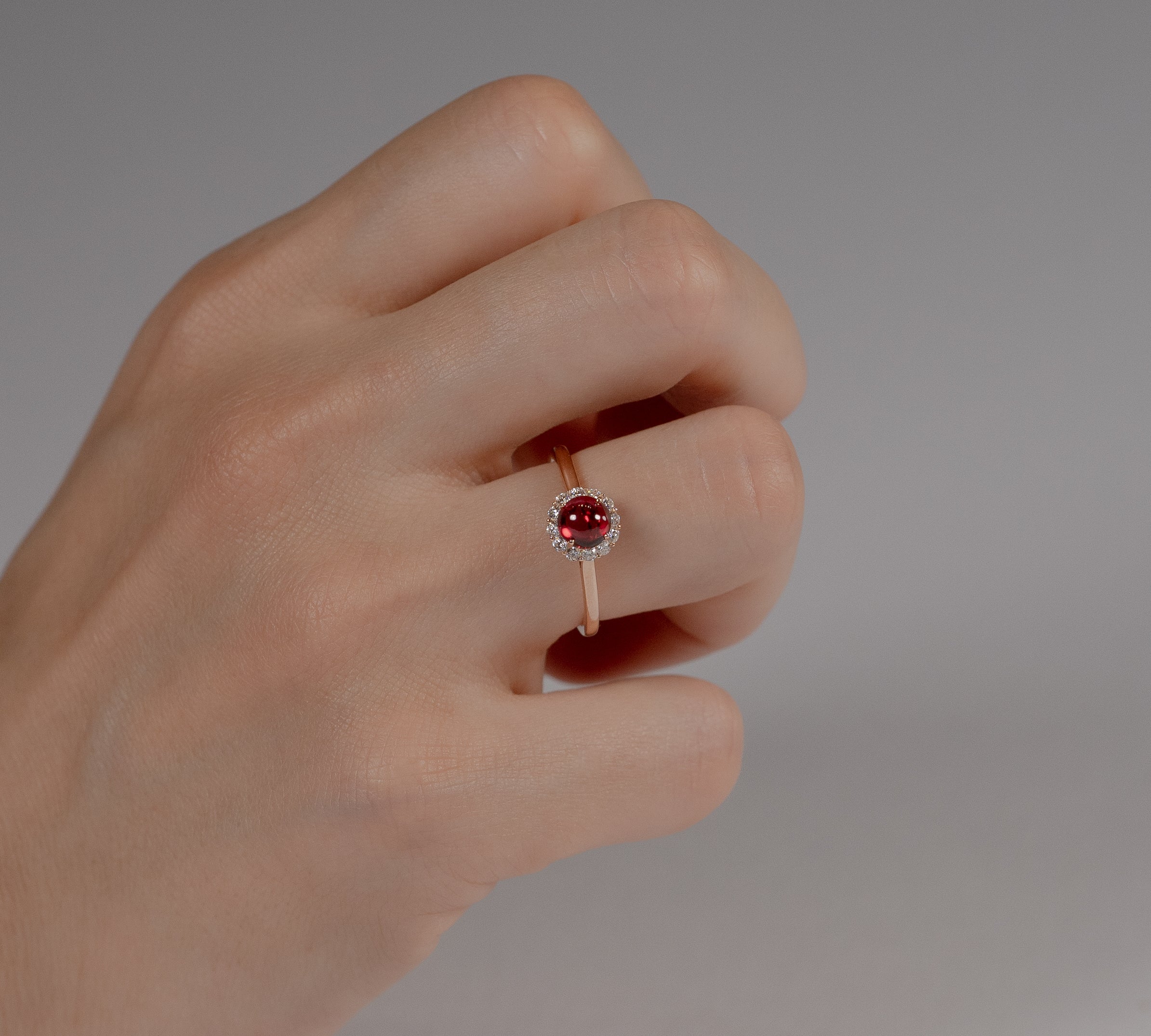 Tutu ルビー リング 1.02ct 着用イメージ