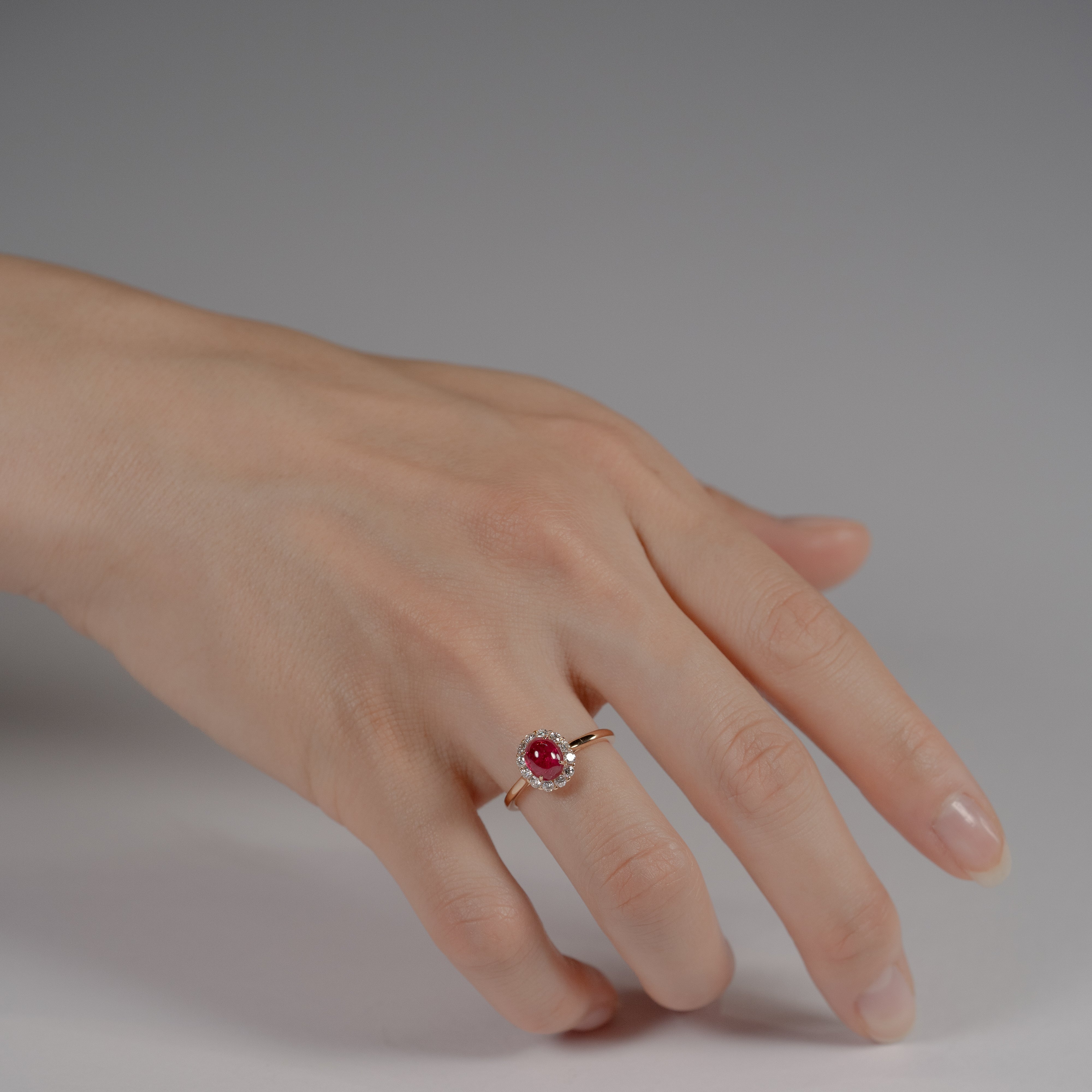 Tutu ルビー リング 1.40ct 着用イメージ